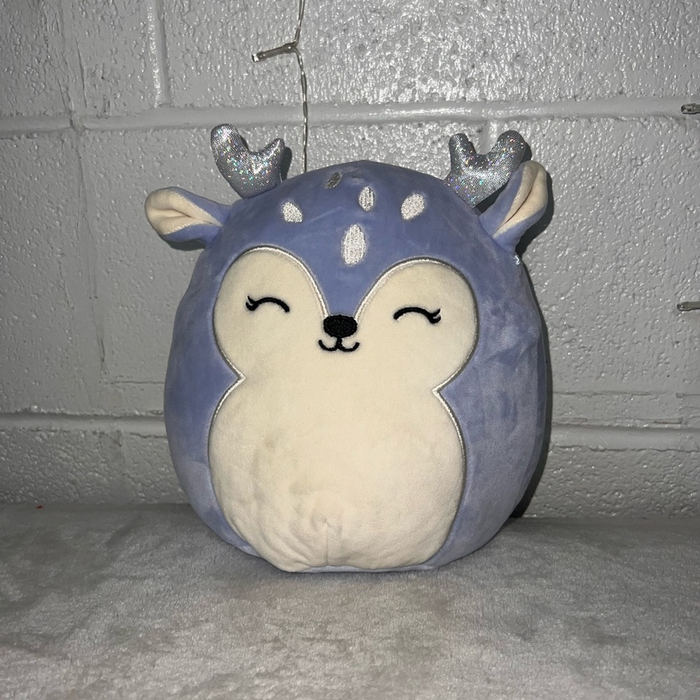 Blue dear squishmallow